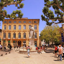 Learn French in France with Live Languages Abroad