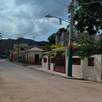 Community in the DR
