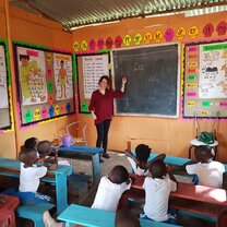 Teaching english Teaching english at 5-6 years old kids