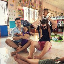 volunteer in Thailand with volsol
