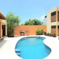 Fully-Equipped private suites and apartments in our La Barca surf house 