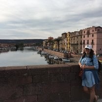 Exploring Cities