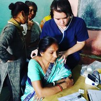 India medical volunteer