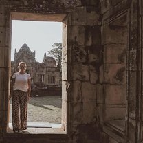 Temple Peeping