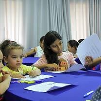 kids are carefully listening