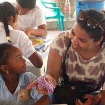Volunteer Children Cartagena Colombia
