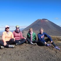 Hiking Tongariro with my new international friends