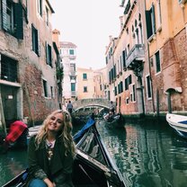 Gondola.