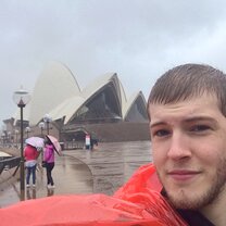 Sydney Opera House Singing in the rain