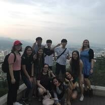 한국 친구들 (Korean Friends)