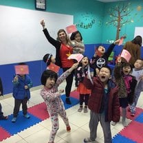 Kindergarten class celebrating the Vietnam U-23 football team's win in the semi-finals!
