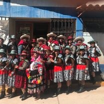 In order to march in the parade, the clinic dressed in one of the typical costumes of Cusco and choreographed a dance 