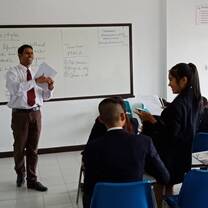 Text-And-Talk Academy | Practice Teaching at VBAC