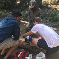 outdoor teaching  wounddressing