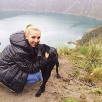 My pooch friend Valeria and I in front of La Laguna de Quilotoa