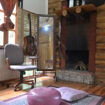 Jean Log Cabin