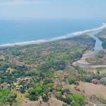 Aerial view of Cirenas