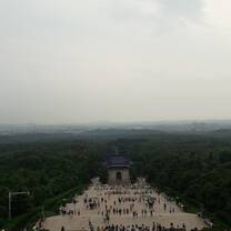Beautiful Nanjing (only 1h30 away from Hangzhou) Do got and visit the Memorial & the Sun Yat Sen Memorial