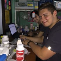 Pre-Med Costa Rica  - Working in the Pharmacy