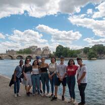 Cambridge Scholars' Programme: Explore the UK & Paris this summer! 