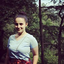 Photography walk in Hauz Khas Village with volunteer from Turkey in Delhi, India (The Tarzan Way)