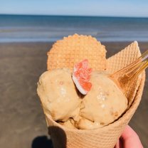 Ice cream by the beach! 