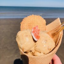 Ice cream by the beach!