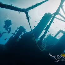 Tug boat wreck on the Deep Diver and Wreck Diver Specialty