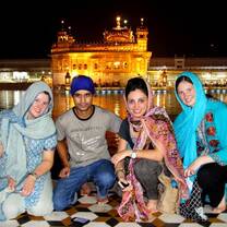 volunteers in India