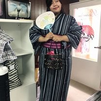 Trying On Yukatas