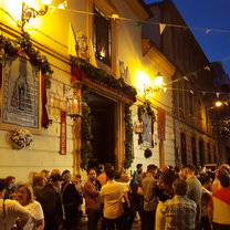 The coronation of Esperanza en la Calle de San Antón