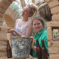 Building with different mud techniques 