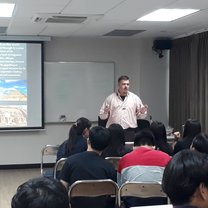 Presenting a Language Topic