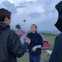 Juggling on top of Mogote