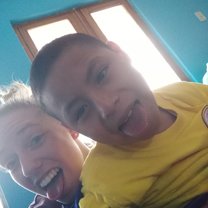 the children love to make funny stuff
