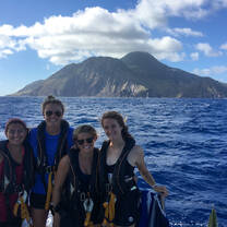 Sailing up to Saba