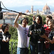 NYFA Students Filming in Florence NYFA students filming in Florence at Plaza Michelangelo.