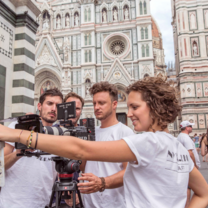Students studying with NYFA Florence filming in front of Il Duomo.