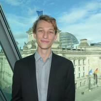 Chris in front of the Reichstag Building