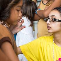 Volunteer with Children in Philippines