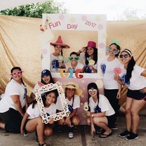 Family Fun Day group picture