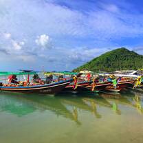 Study in Paradise on Koh Samui!