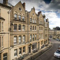 Oxford Gap Year Programme