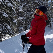 EA Ski & Snowboard intern at Lake Louise, Canada EA Ski & Snowboard intern at Lake Louise, Canada