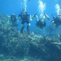 Volunteers take part in Indian ocean deep see expedition