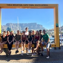 Exploring Cape Town with my fellow volunteers/new friends!