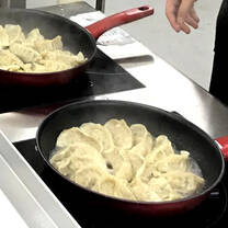gyouza making