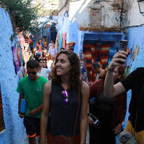 Students go shopping in Rabat