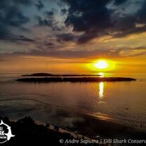 enjoy the sunset on the beach of GiliAir, at a bar or restaurant