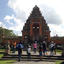 Pura Taman Ayun is one of water temples in enlisted in the UNESCO’s World Cultural Heritage in 2012.  